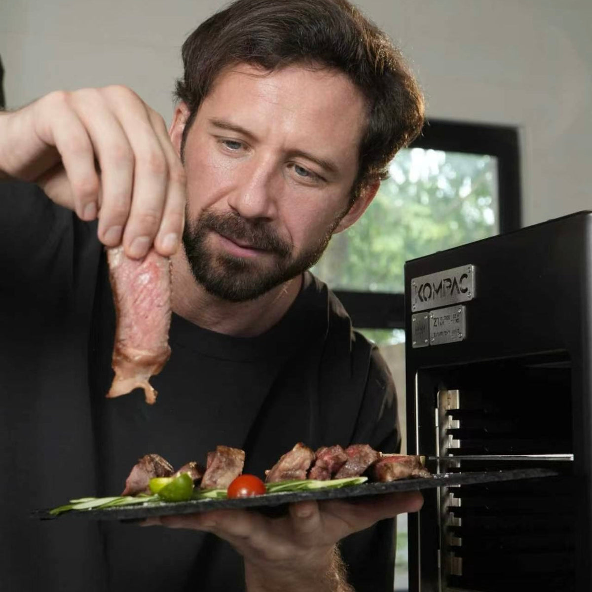 Is The Z1 Mini The Best Indoor Steak Grill For Apartment Cooking?